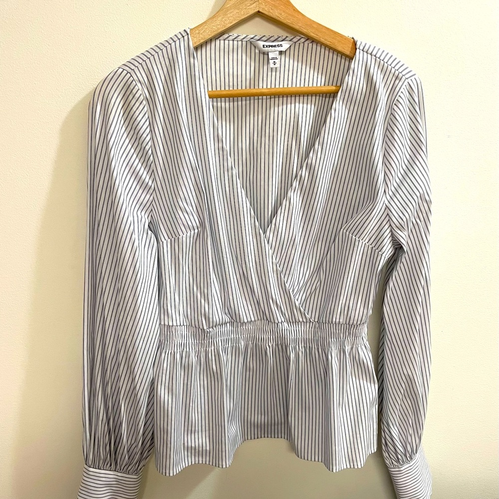 Express blouses - Picture 2 of 4